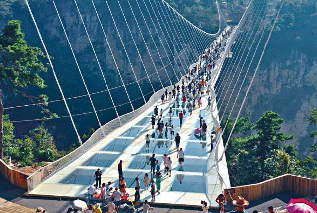 張家界國家森林公園+天門(mén)山+大峽谷4天3晚“驚險刺激”